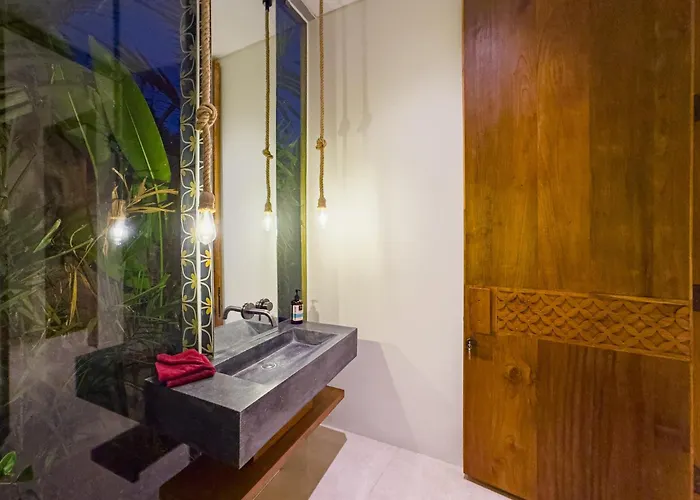 Narawangsa Villa 4Br Amazing Sunset Rooftop