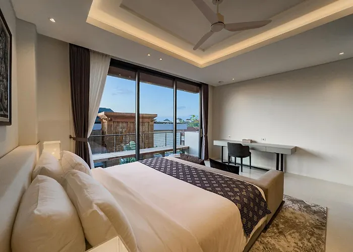 Narawangsa Villa 4Br Amazing Sunset Rooftop Holiday home