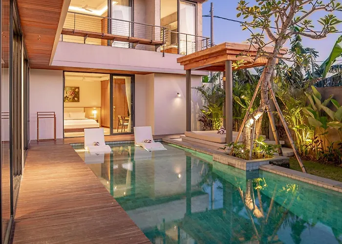 Narawangsa Villa 4Br Amazing Sunset Rooftop Holiday home